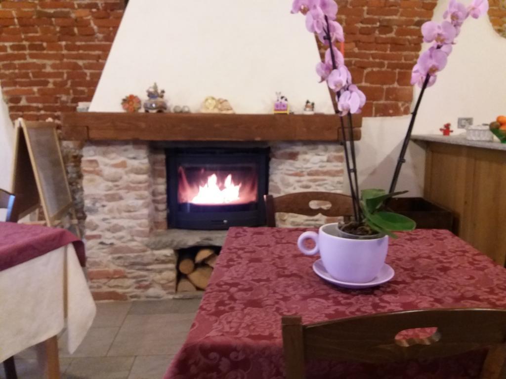 Agriturismo Fior Di Campo ドロネーロ エクステリア 写真