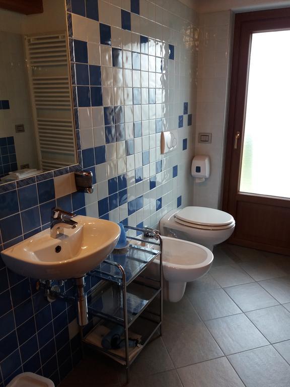 Agriturismo Fior Di Campo ドロネーロ エクステリア 写真