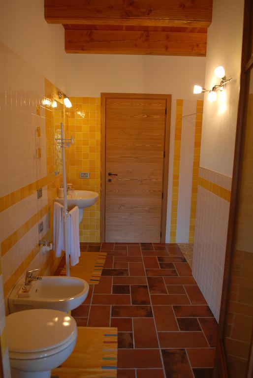 Agriturismo Fior Di Campo ドロネーロ 部屋 写真